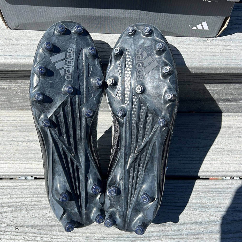 NWT Adidas Men's Adizero Scorch football cleats in black and white. Size 13 - Picture 4 of 7